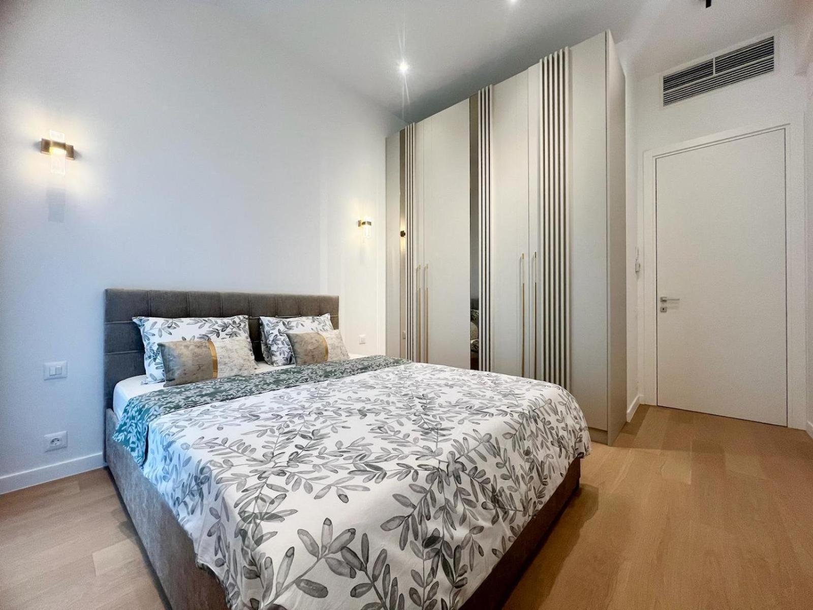 בוקרשט One Verdi Luxury Apartments מראה חיצוני תמונה