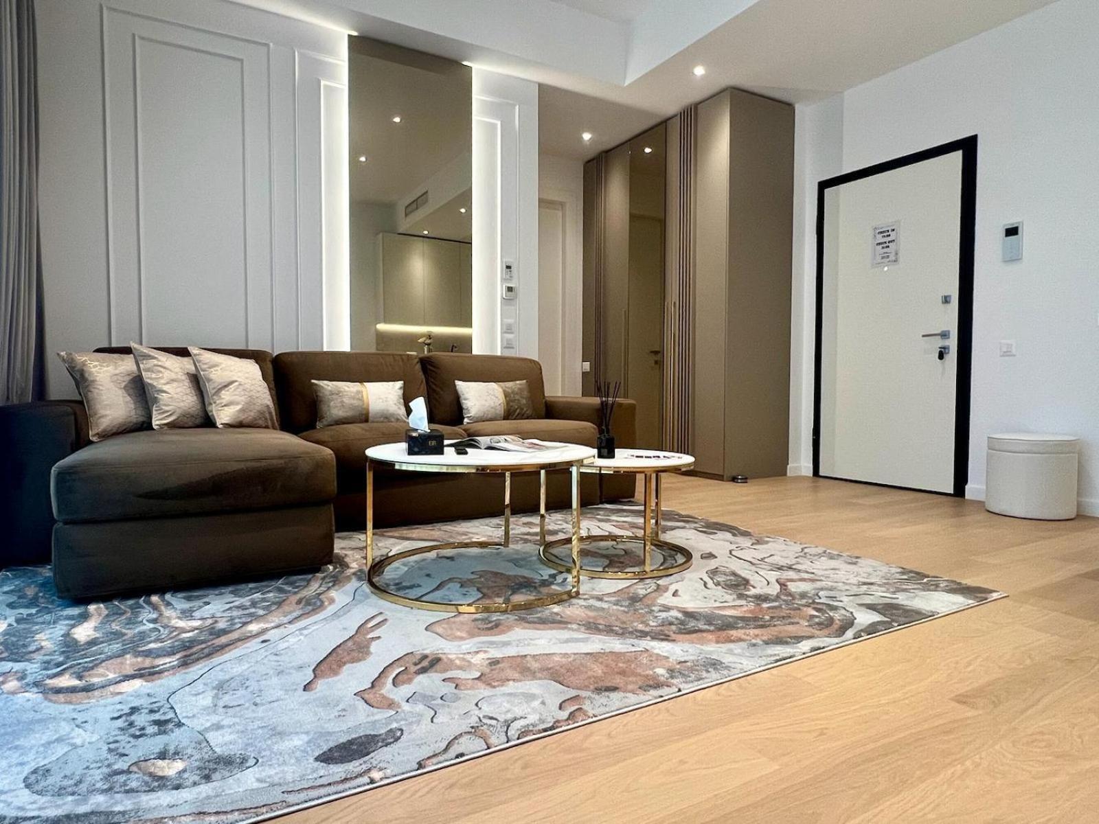 בוקרשט One Verdi Luxury Apartments מראה חיצוני תמונה